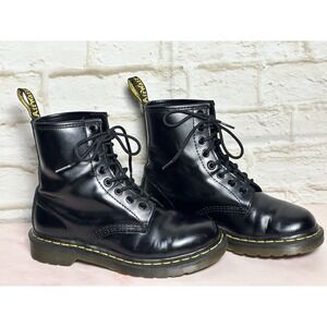 Dr. Martens Women's 1460W‎ Original Smooth Leather Lace Up Boots - Black, Size 6